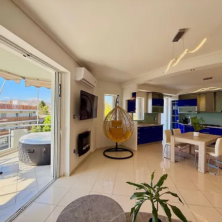 Luxury 3 Bedrooms Top Floor Villa 150Sqm With 2 Private Jacuzzi Hydromassage & Underground Parking-3